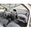 toyota yaris (_p1_) del año 2001