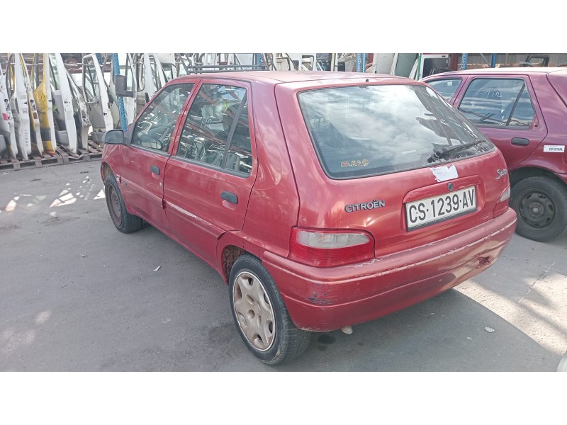 ford fiesta berlina (dx) del año 1999