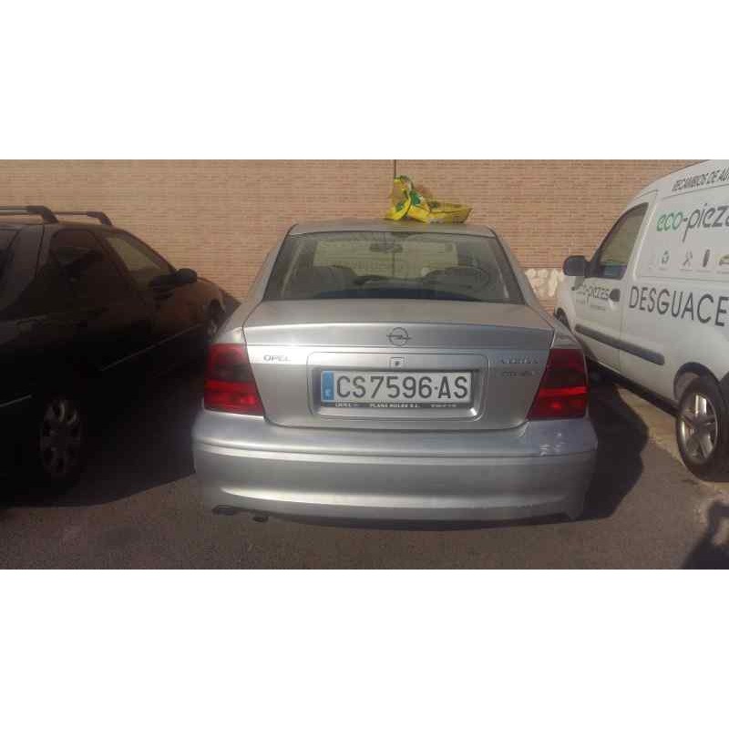 OPEL VECTRA B BERLINA