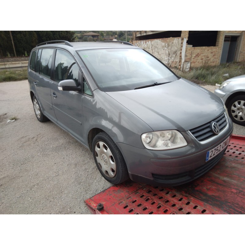 VOLKSWAGEN TOURAN (1T1)