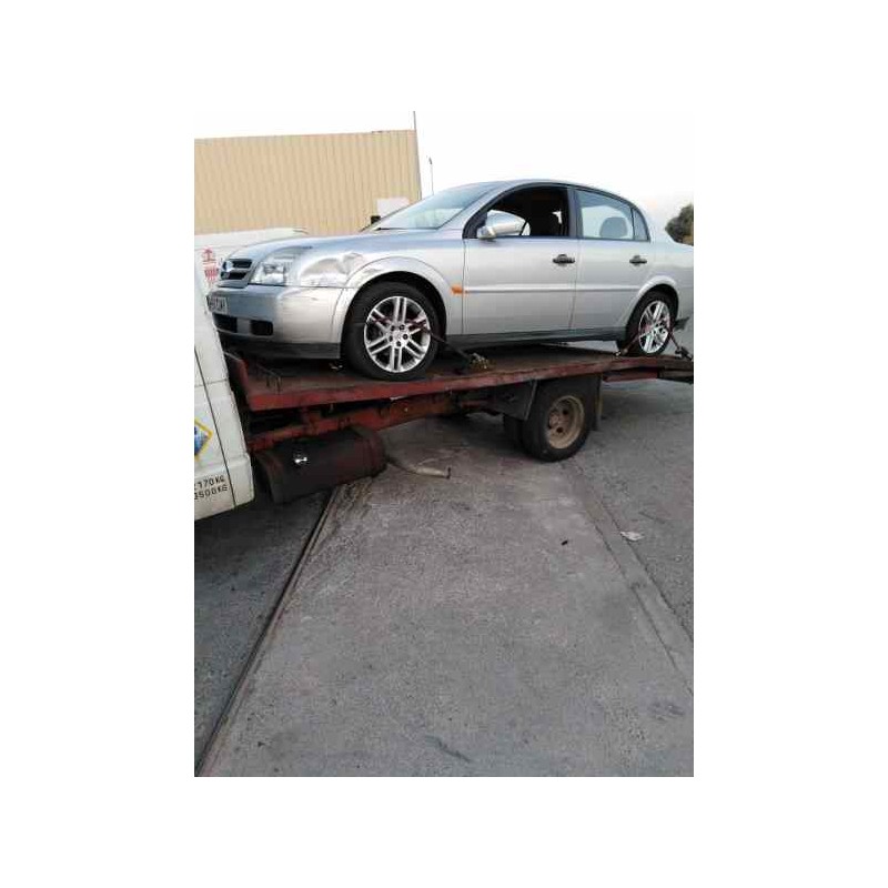 OPEL VECTRA C BERLINA
