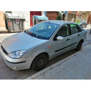 FORD FOCUS I SEDÁN (DFW)