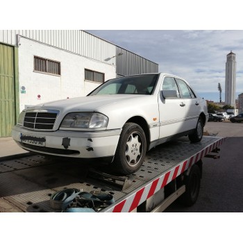 MERCEDES-BENZ CLASE C (W202) BERLINA de desguace