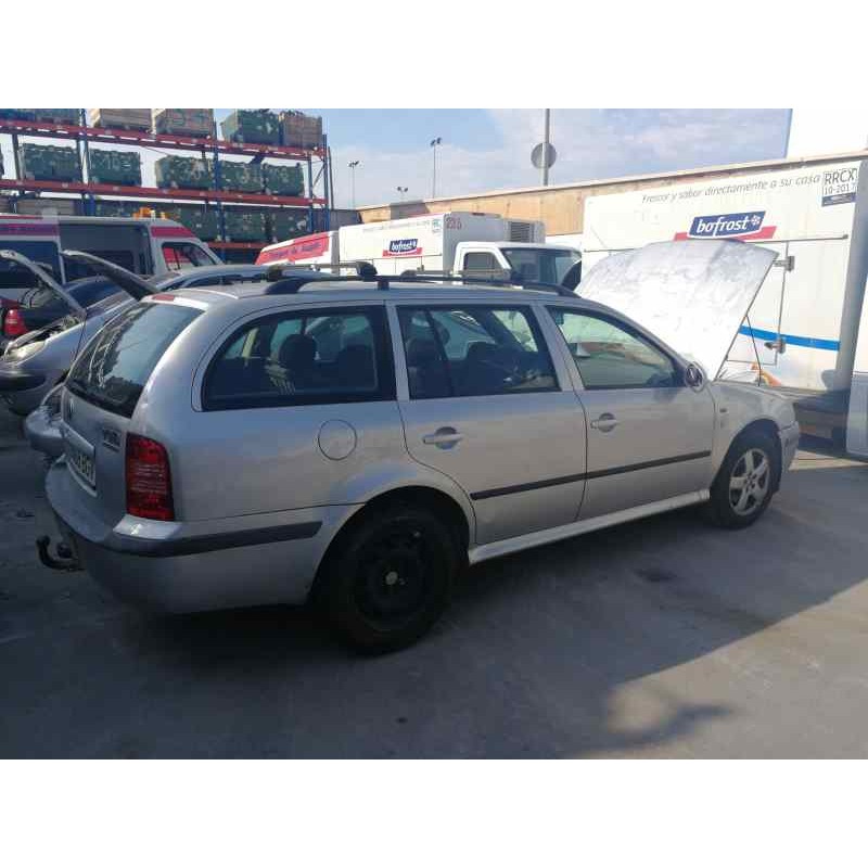 SKODA OCTAVIA COMBI (1U5)
