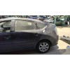 toyota prius liftback (_w2_) del año 2015