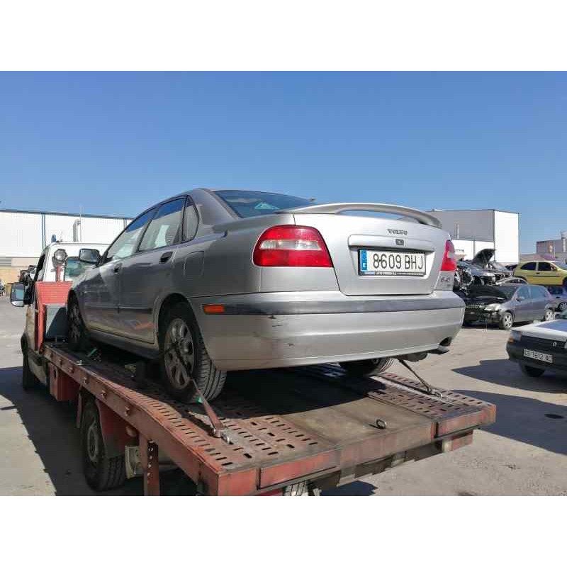 VOLVO S40 BERLINA