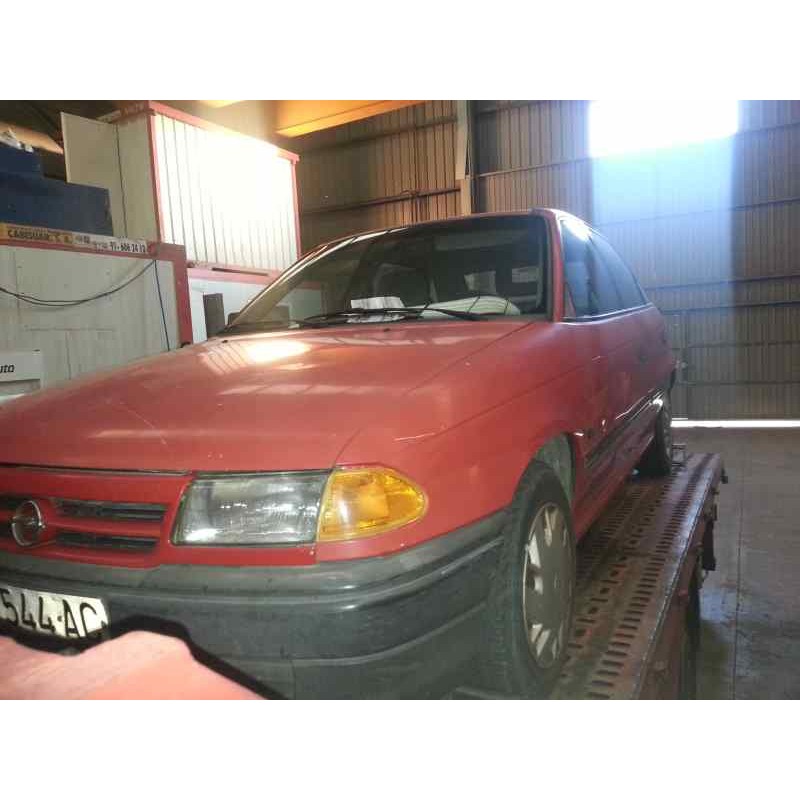 OPEL ASTRA F BERLINA