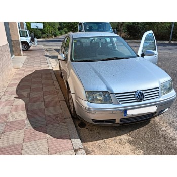 VOLKSWAGEN BORA I (1J2)