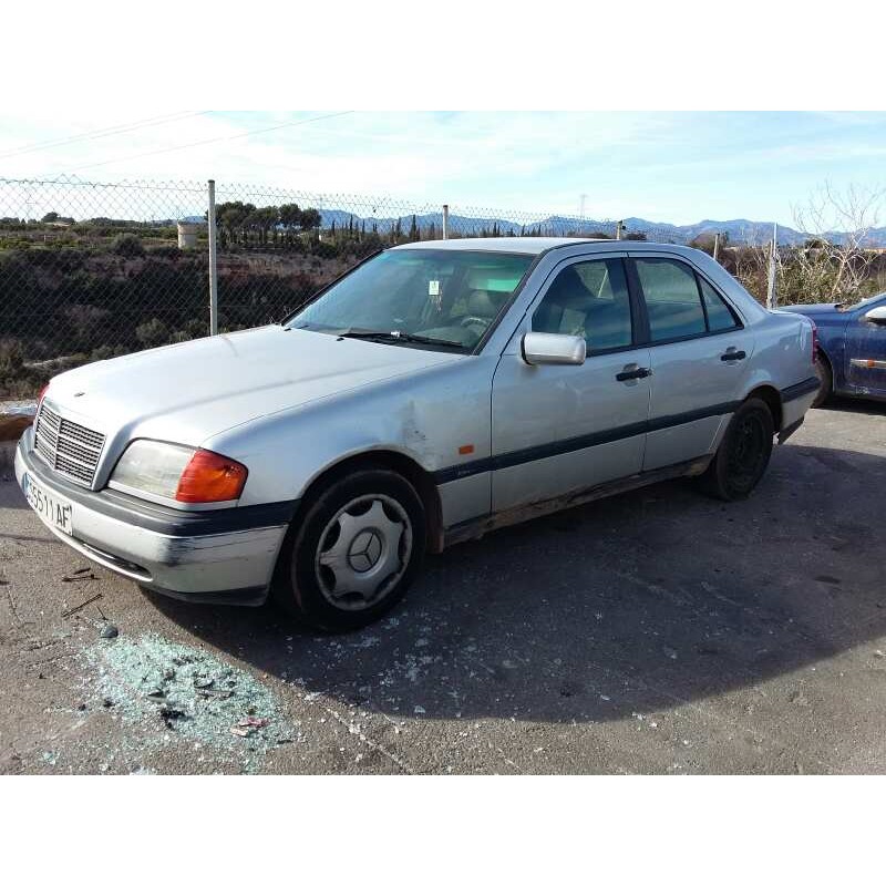 MERCEDES-BENZ CLASE C (W202) BERLINA