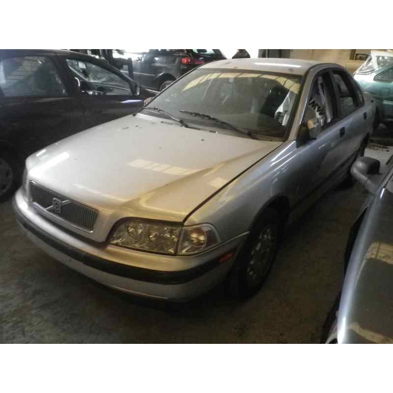 VOLVO S40 BERLINA
