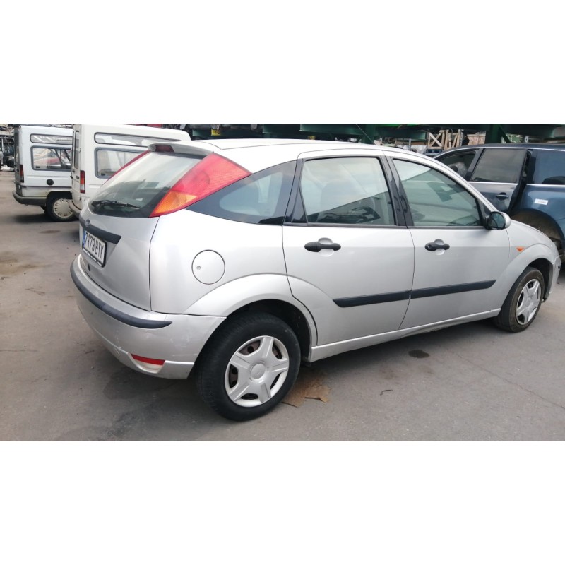 FORD FOCUS BERLINA (CAK)