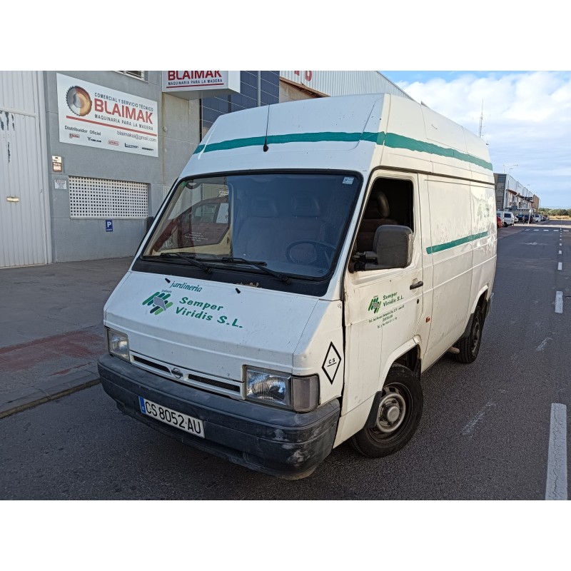 NISSAN TRADE FURGONETA