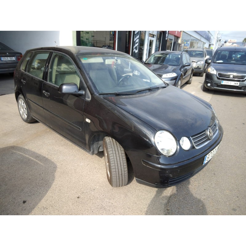 VOLKSWAGEN POLO (9N1)