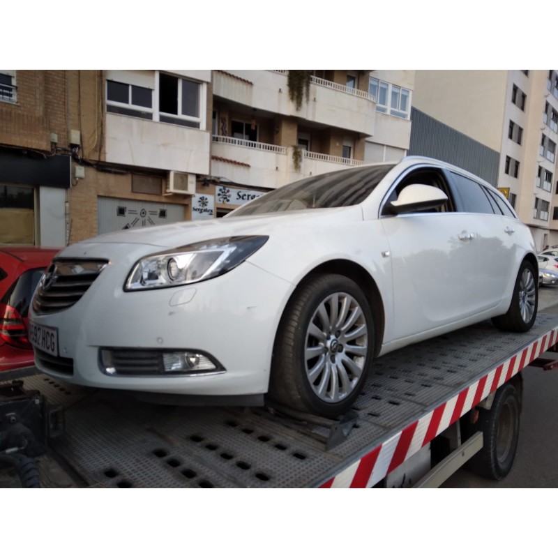 OPEL INSIGNIA SPORTS TOURER
