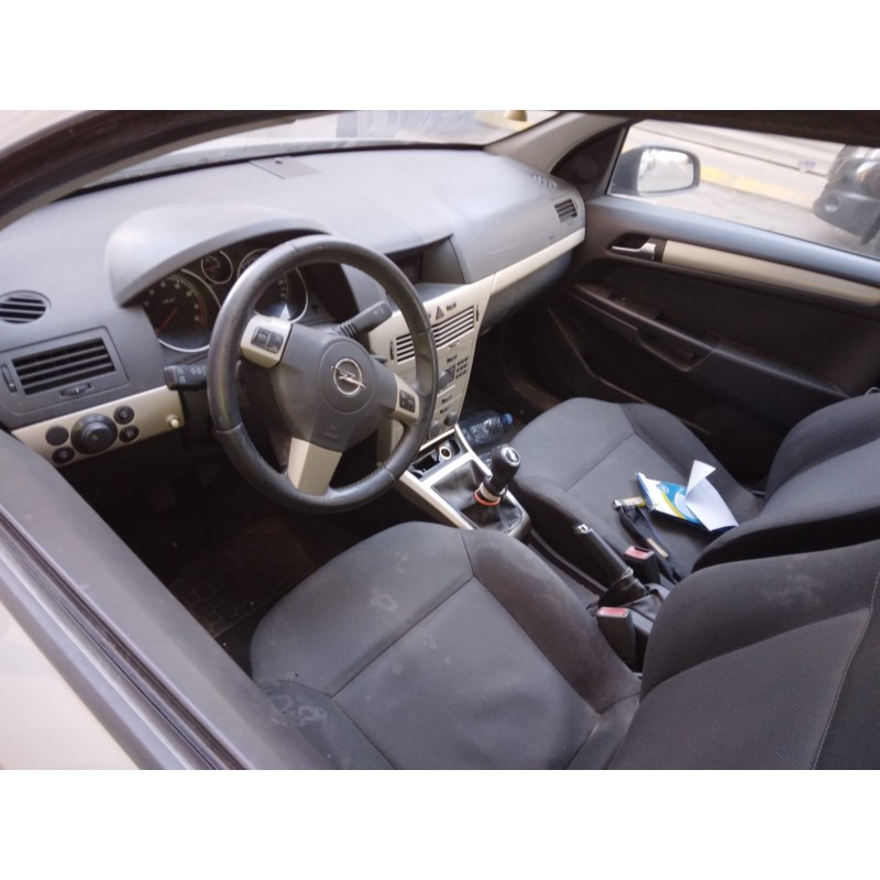 OPEL ASTRA H BERLINA