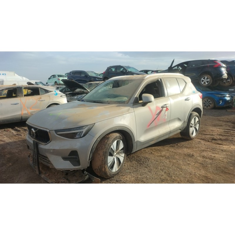VOLVO XC40 (536)