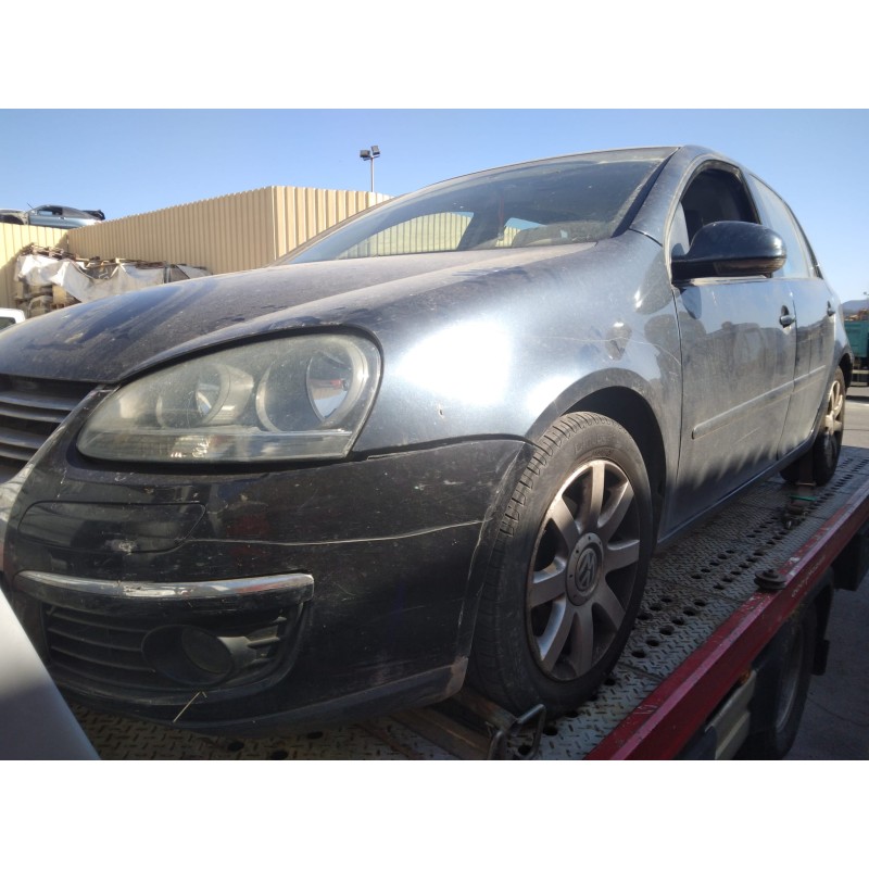 volkswagen golf v berlina (1k1) del año 2004