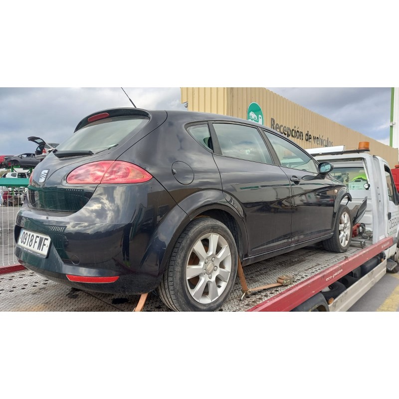 SEAT LEON (1P1)