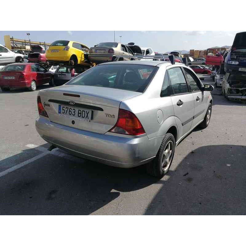 FORD FOCUS BERLINA (CAK)