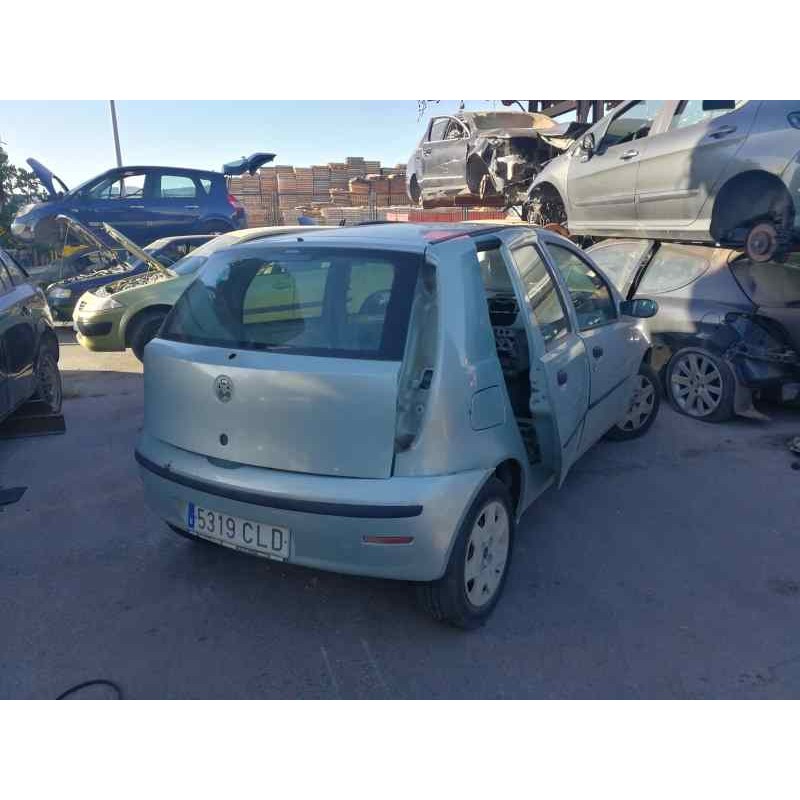 FIAT PUNTO BERLINA (188)