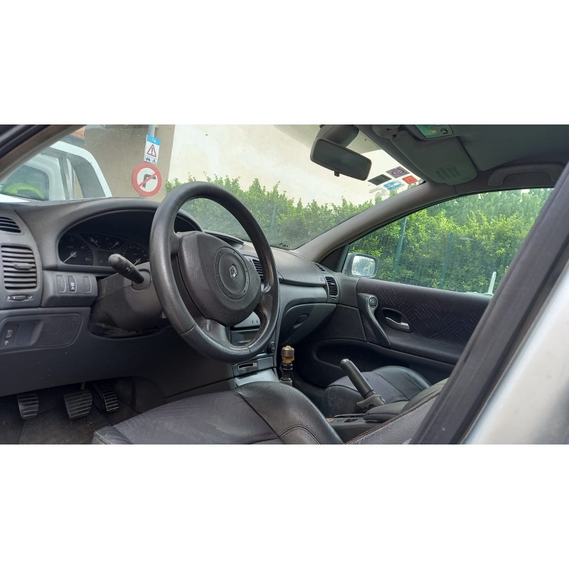RENAULT LAGUNA II (BG0)
