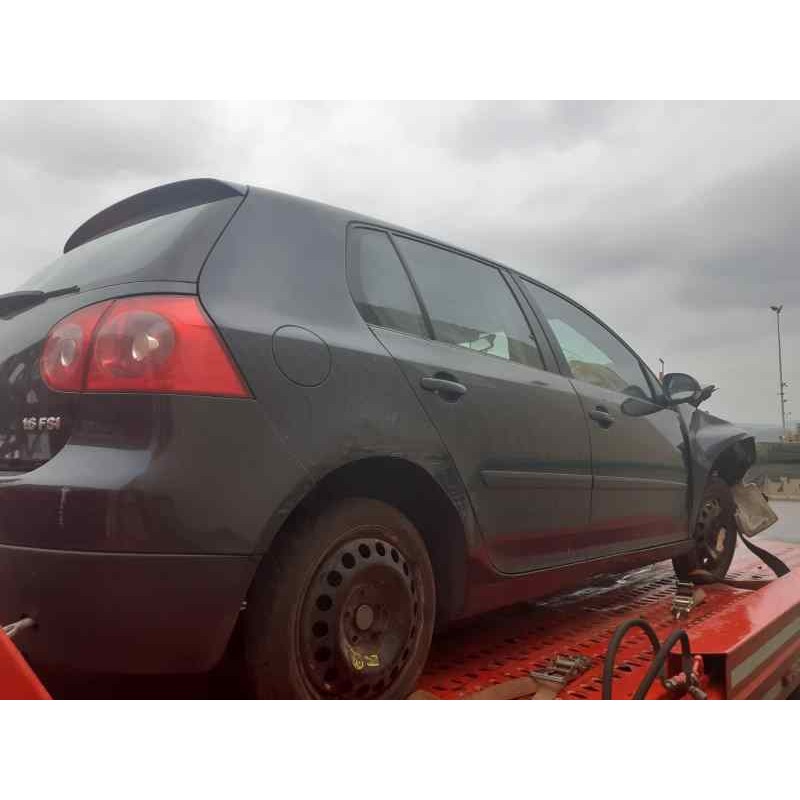 VOLKSWAGEN GOLF V BERLINA (1K1)