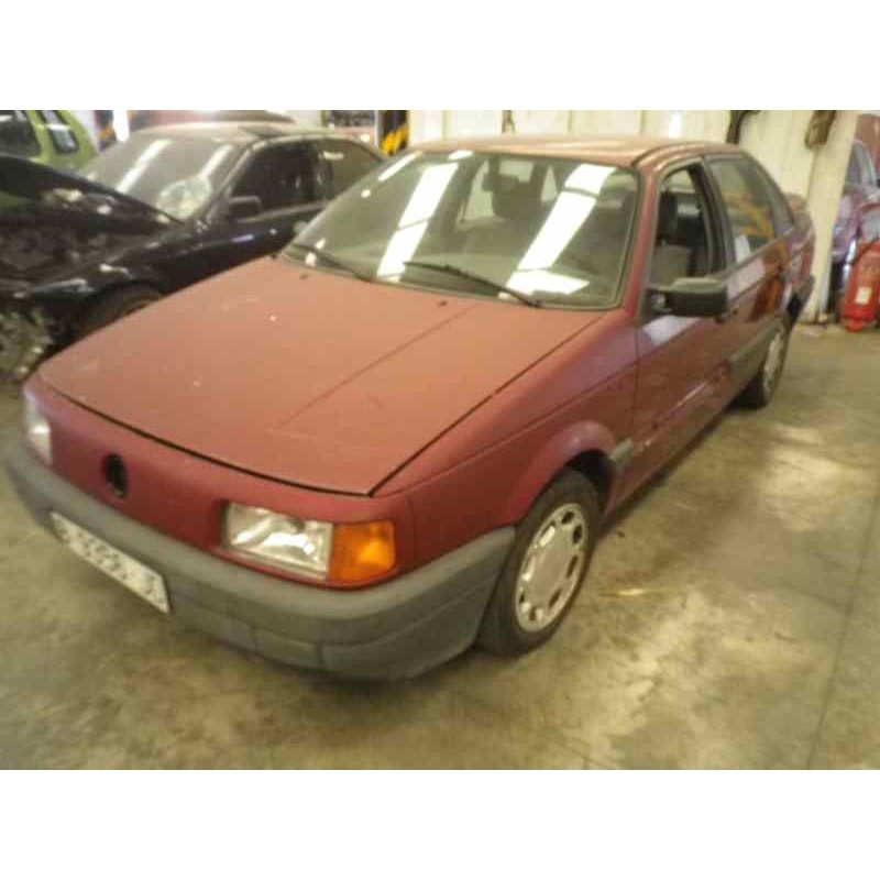 VOLKSWAGEN PASSAT BERLINA (312)
