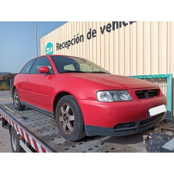 AUDI A3 (8L1) de desguace