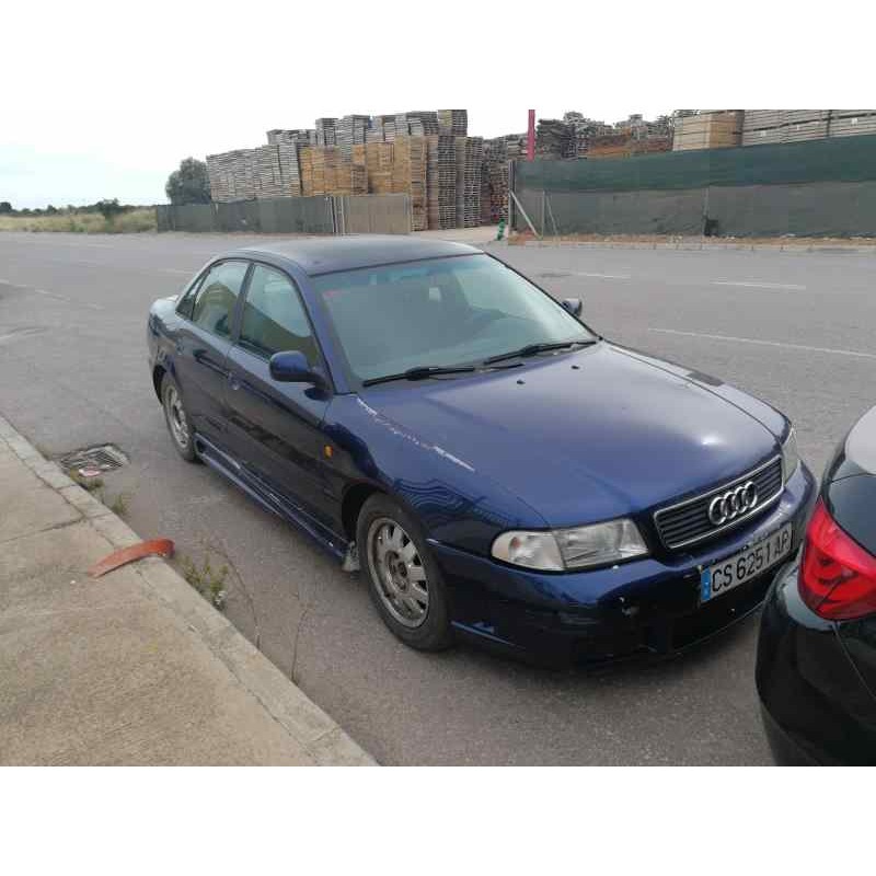 AUDI A4 BERLINA (B5)