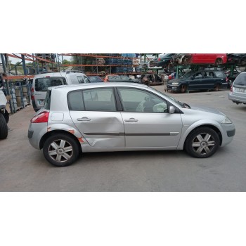 RENAULT MEGANE II BERLINA 5P de desguace