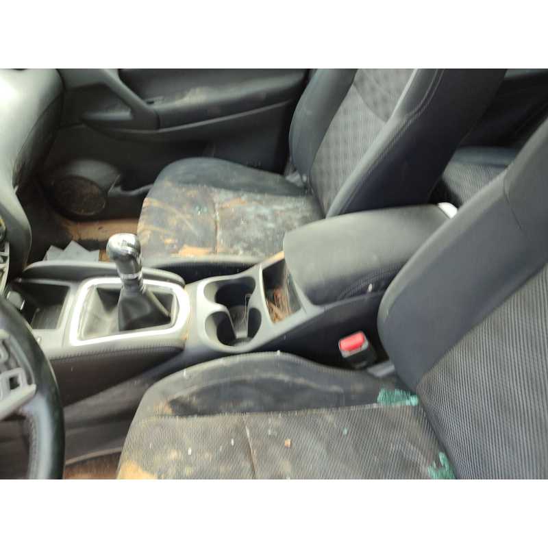Recambio de apoyabrazos central para nissan qashqai ii (j11, j11_) 1.5 dci referencia OEM IAM   