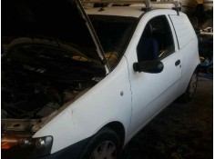 FIAT PUNTO BERLINA (188)