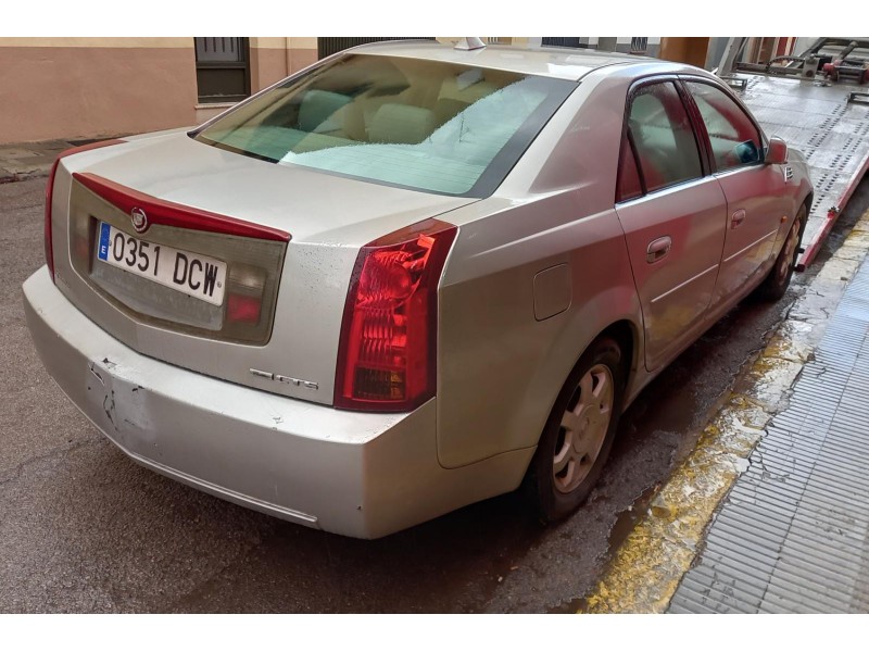 cadillac cts del año 2004