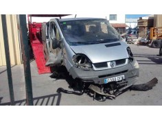 RENAULT TRAFIC COMBI (AB 4.01)