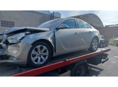 OPEL INSIGNIA BERLINA