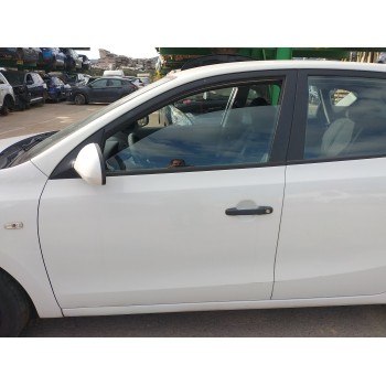 PUERTA DELANTERA IZQUIERDA 760032R010 