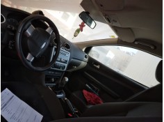 FORD FOCUS BERLINA (CAP)