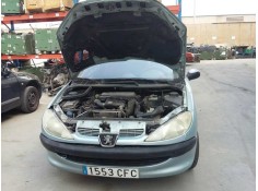 PEUGEOT 206 BERLINA