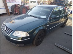 VOLKSWAGEN PASSAT BERLINA (3B3)