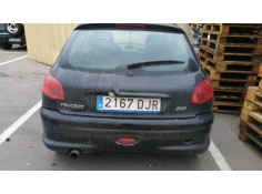 PEUGEOT 206 BERLINA