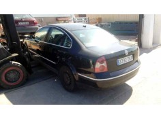 VOLKSWAGEN PASSAT BERLINA (3B3)