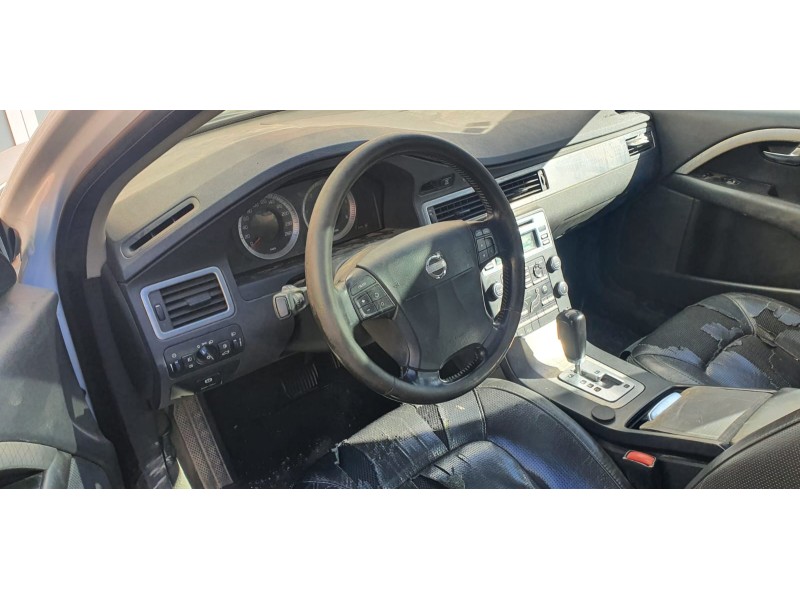 volvo xc70 del año 2009