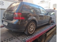 VOLKSWAGEN GOLF IV BERLINA (1J1)