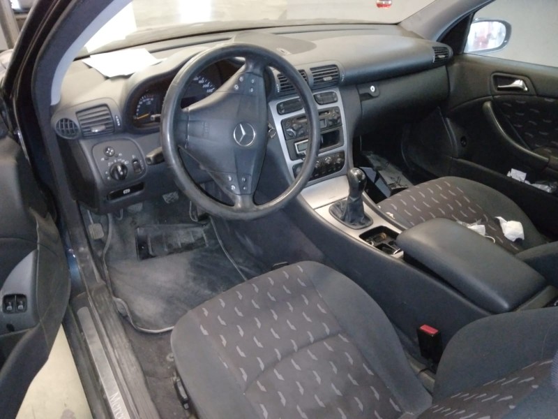mercedes clase c (w203) sportcoupe del año 2004
