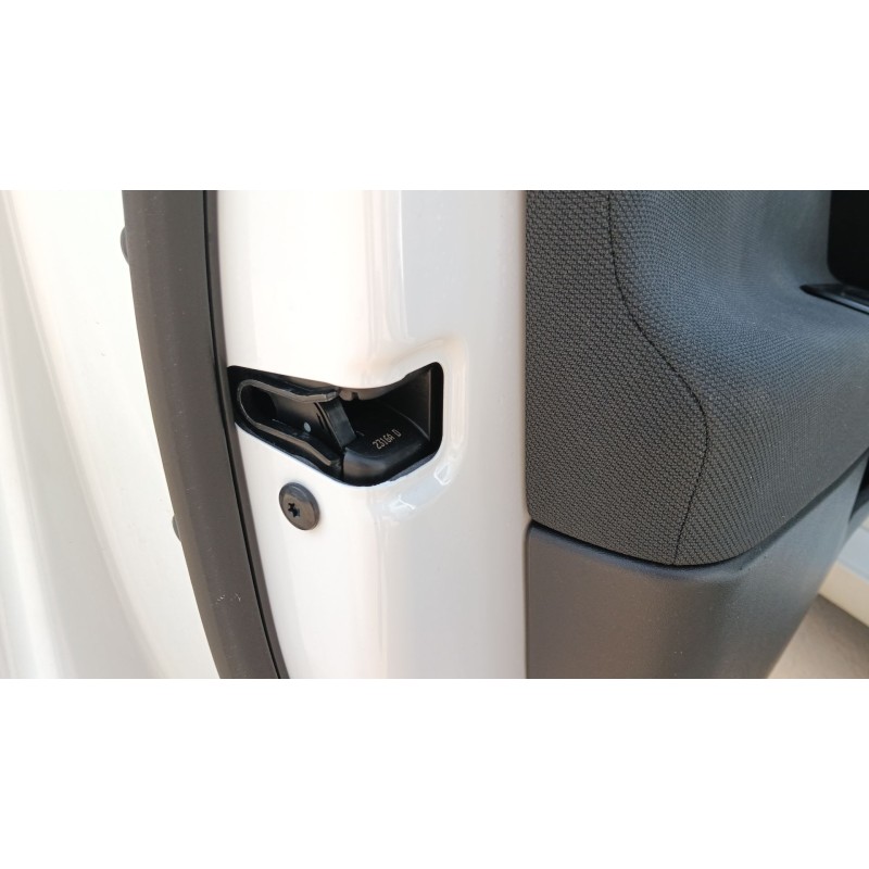 Recambio de cerradura puerta delantera izquierda para jaguar xe (x760) 2.0 d referencia OEM IAM T4A10220  