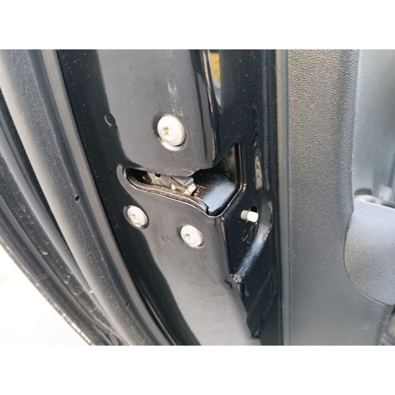 Recambio de cerradura puerta trasera izquierda para hyundai i20 i (pb, pbt) 1.2 referencia OEM IAM 814101J520  