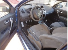 RENAULT MEGANE II BERLINA 3P