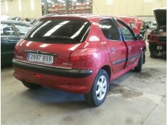 PEUGEOT 206 BERLINA