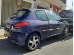 PEUGEOT 206 BERLINA