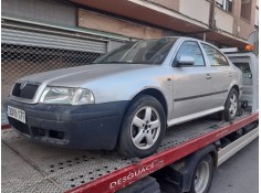 SKODA OCTAVIA BERLINA (1U2)